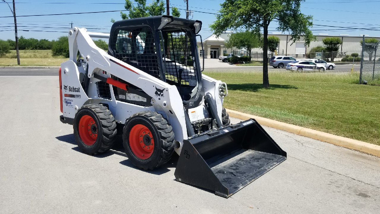 #1834 2016 Bobcat S530 (2) - Southern Plains Equipment