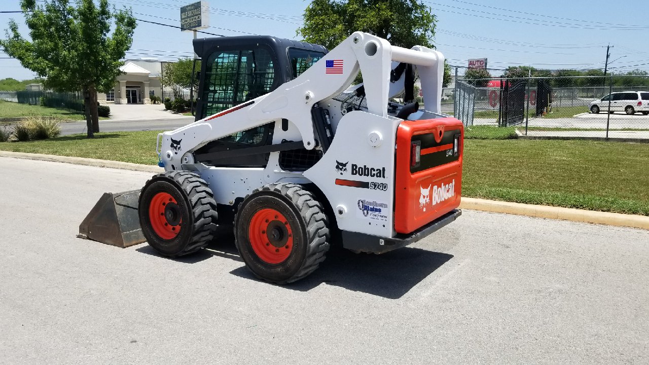 #1843 2016 Bobcat S740 (4) - Southern Plains Equipment