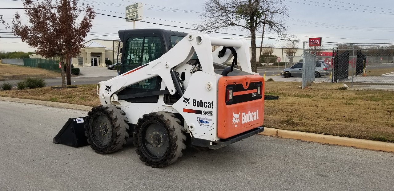 #1879 2014 Bobcat S650 (2) - Southern Plains Equipment