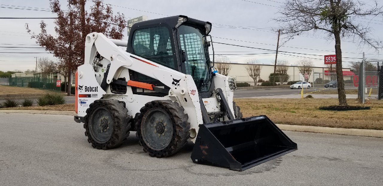 #1879 2014 Bobcat S650 (3) - Southern Plains Equipment