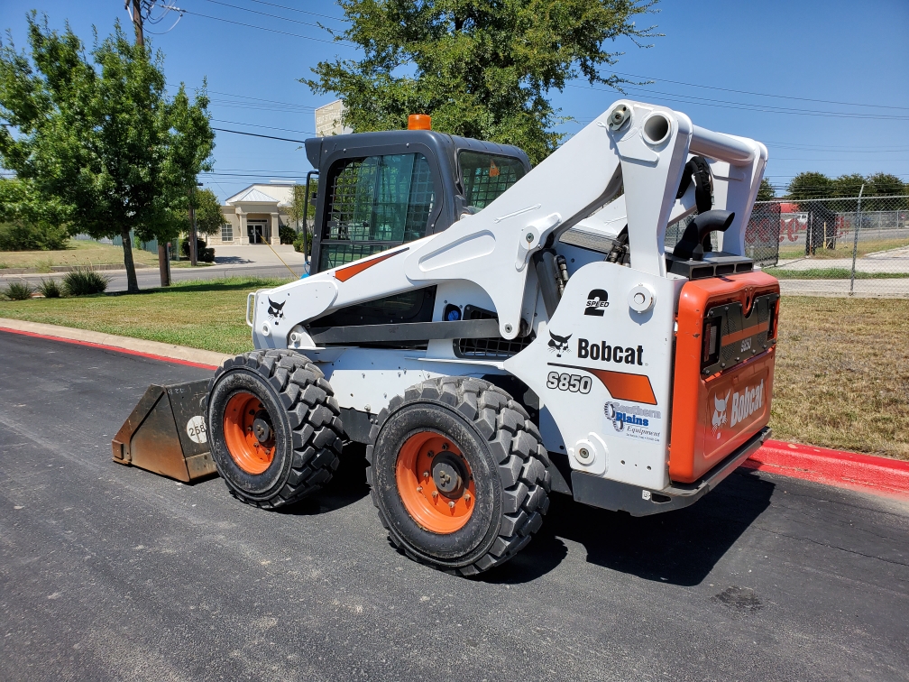 #20063 2019 Bobcat S850 (2) - Southern Plains Equipment