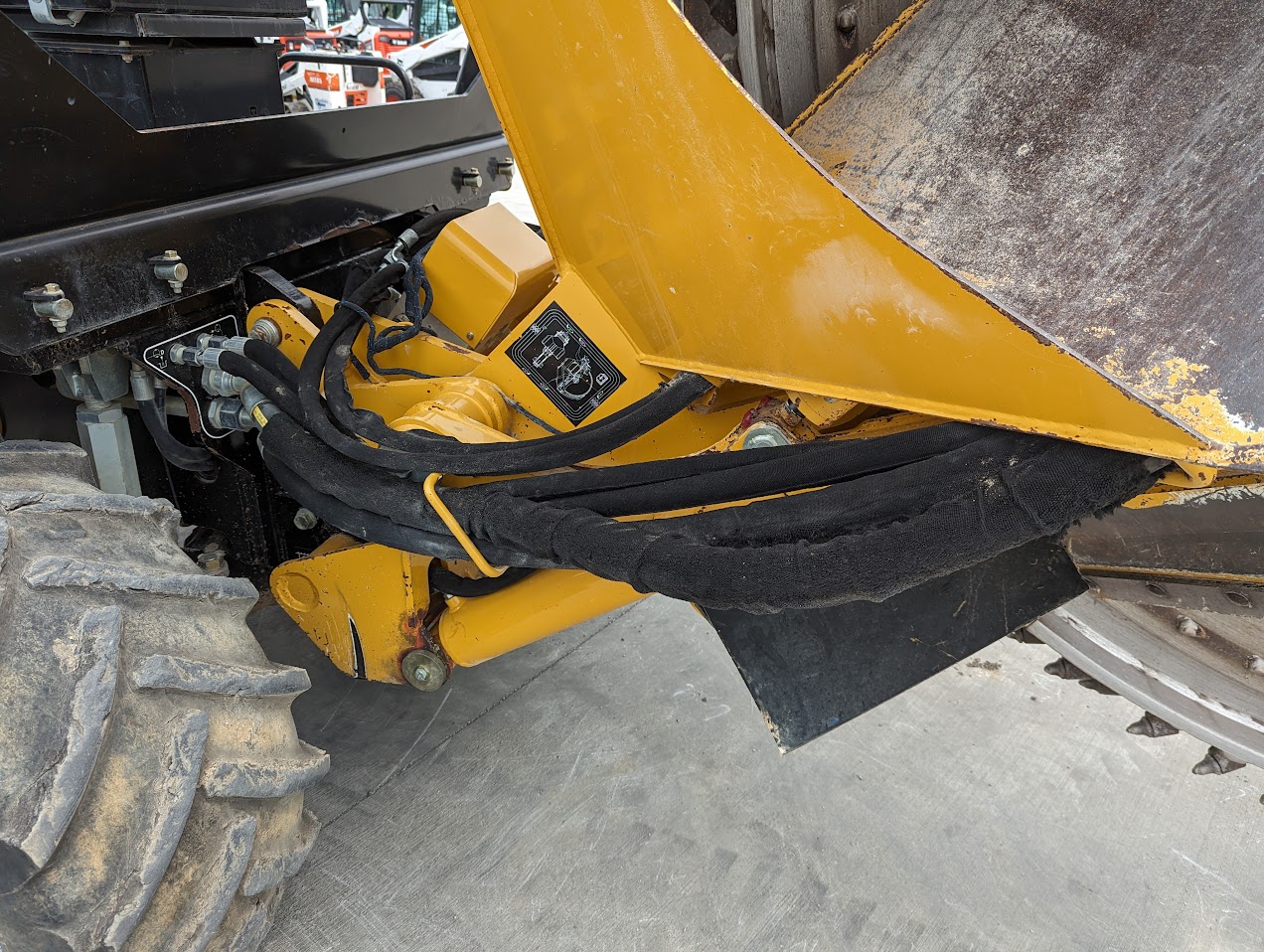 #24055 2019 Vermeer RTX 1250 Trencher (7) - Southern Plains Equipment